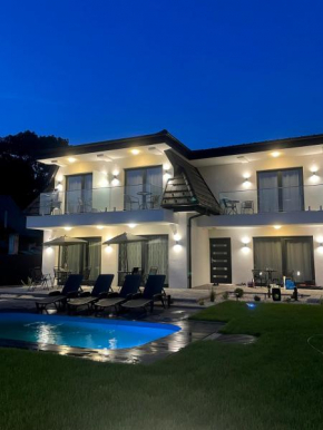 Lux apartments